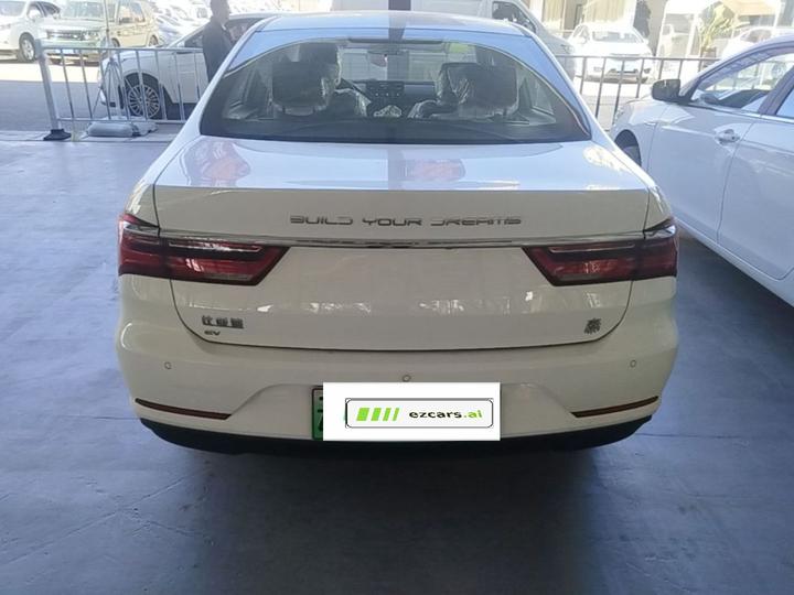 Qin EV 2021 photo 5