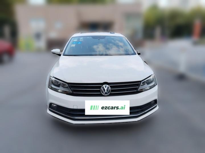 Sagitar 2015 1.6L AT Comfort photo 2