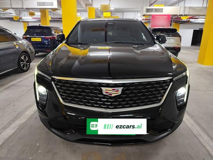 XT4 2024 28T RWD Luxury photo 2