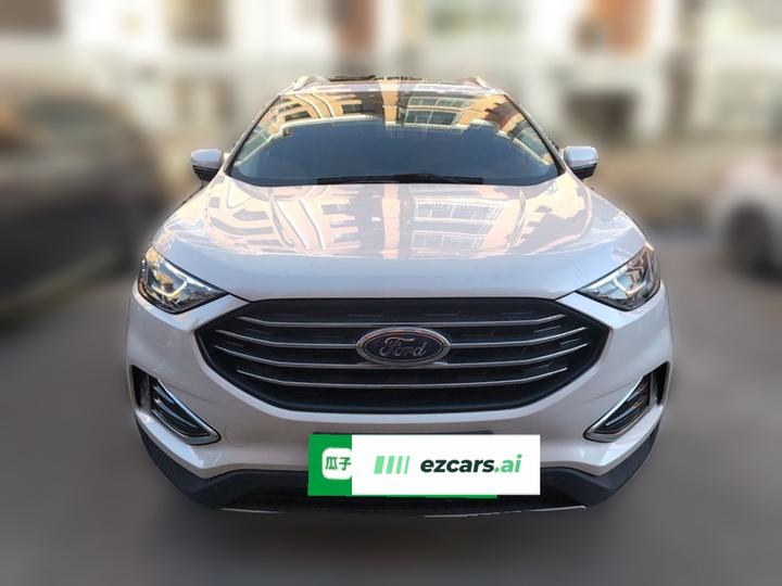Edge 2020 EcoBoost 245 RWD 7-Seater photo 2