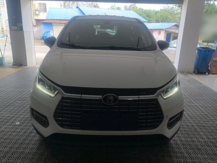 Yuan EV 2019 EV535 Connected photo 2