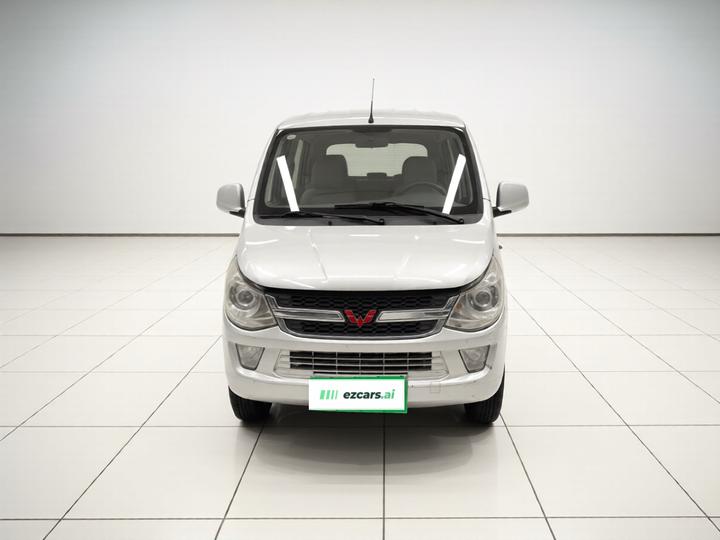Wuling Zhiguang 2015 1.2L S Standard LSI photo 2
