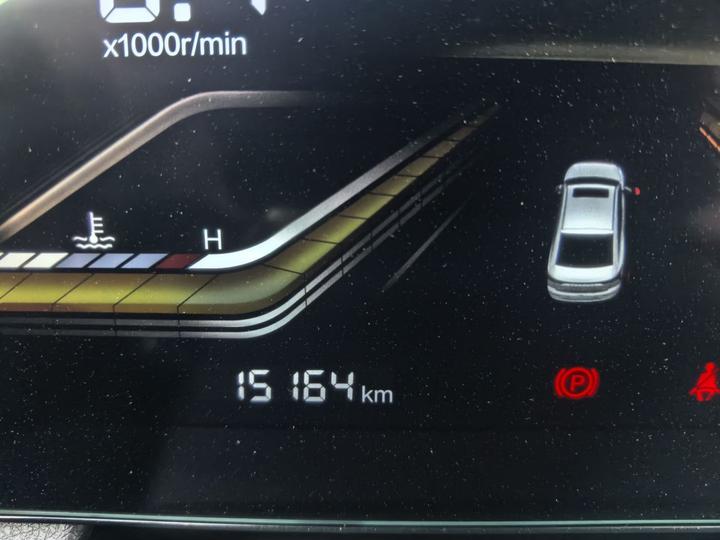 Bestune B70 2022 3rd Gen 1.5T AT photo 3