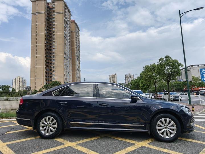 Passat 2015 1.8TSI DSG photo 4