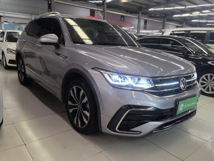 Tiguan L 2022 330TSI AT RWD R-Line photo 5