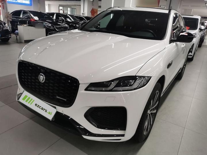 F-PACE 2025 P250 R-Dynamic SE