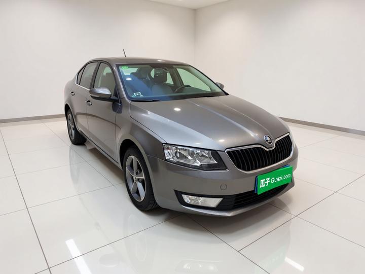 Octavia 2016 1.6L AT photo 3