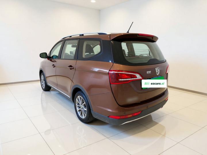 730 2019 1.5L MT Fashion 7-Seater China VI photo 4