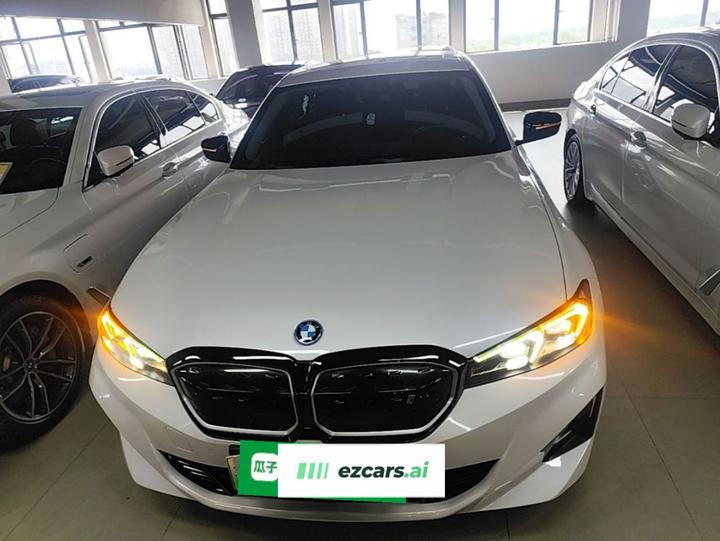 i3 2024 eDrive 40 L M Night Package photo 2