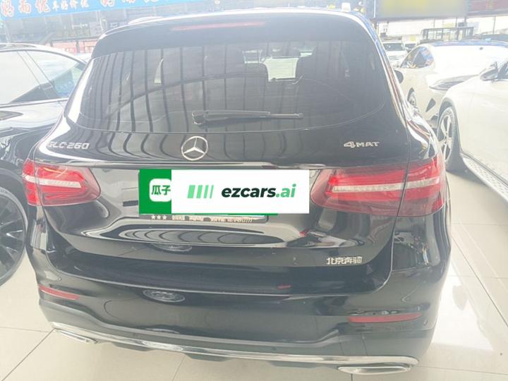 GLC 2018 GLC 260 4MATIC Dynamic photo 3