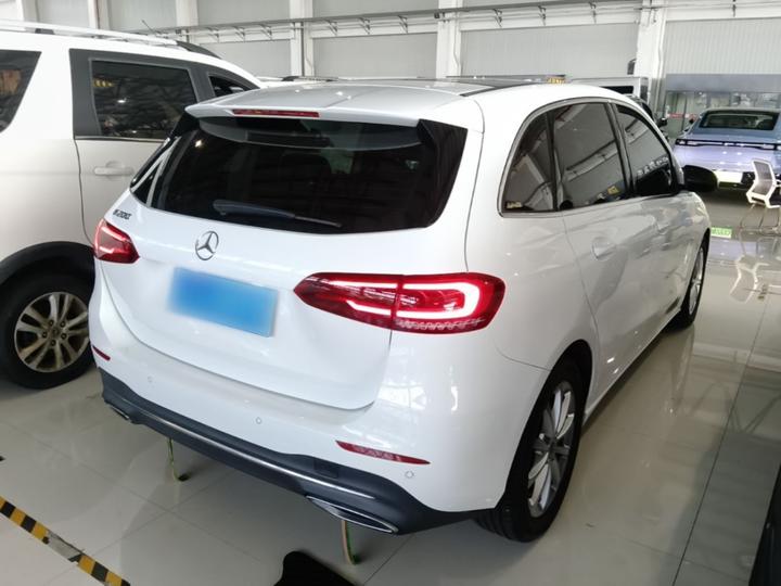 B-Class 2022 Facelift B 200 Fashion photo 6