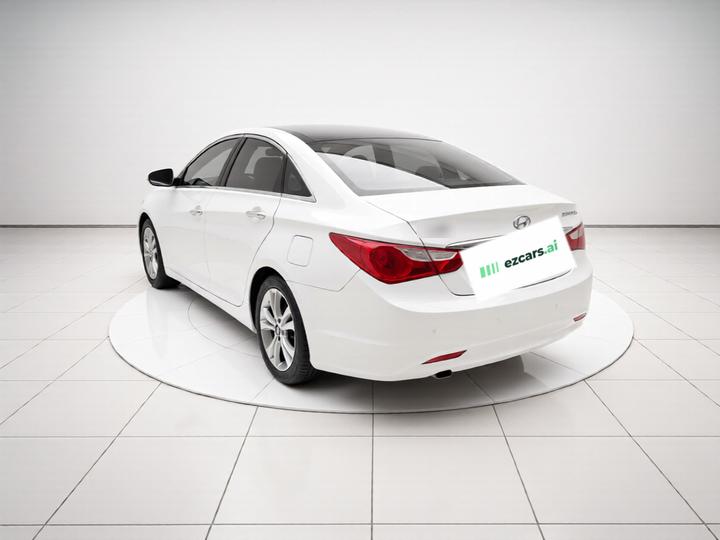 Sonata 2013 2.0L AT Premium photo 4