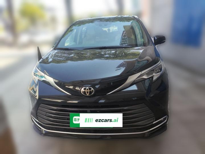 Sienna 2024 2.5L Hybrid AWD Premium photo 2