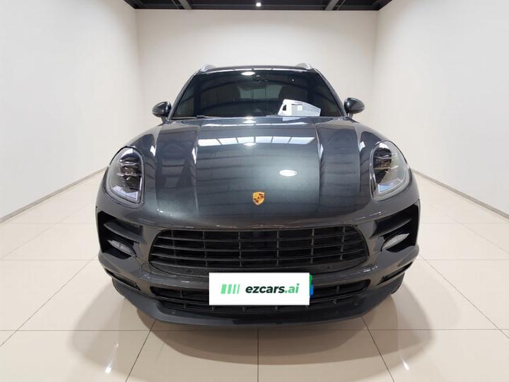 2021 Macan 2.0T photo 2