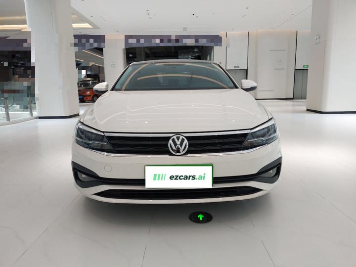 Lamando 2021 230TSI DSG photo 2