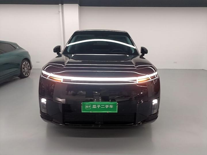 GX 2026 EREV 1585 AWD UltraSE photo 2