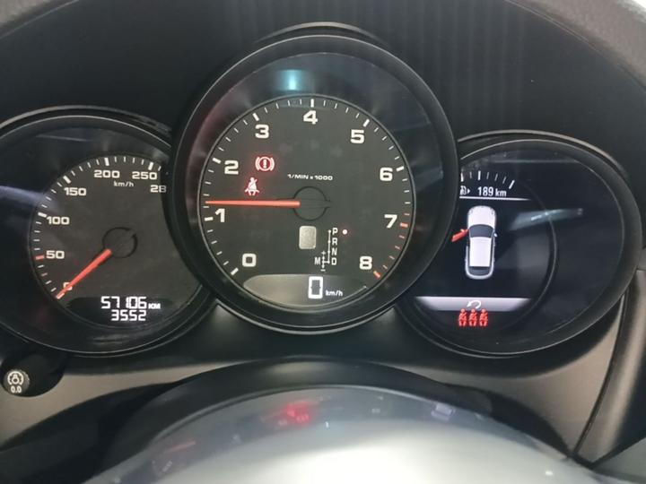 2021 Macan 2.0T photo 7