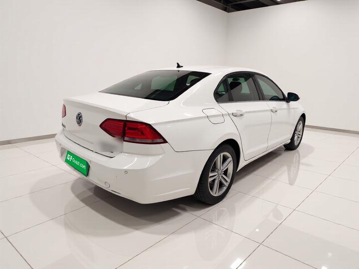 Lamando 2015 280TSI DSG Comfort photo 6