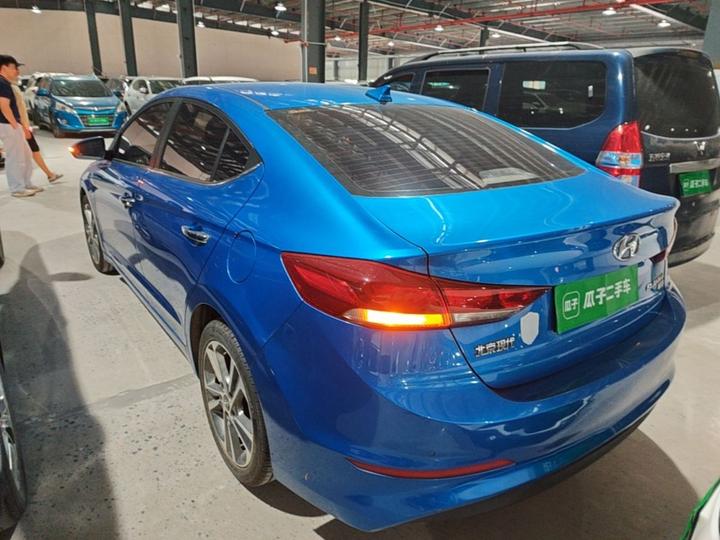 Elantra 2016 1.6L AT Smart Elite photo 4
