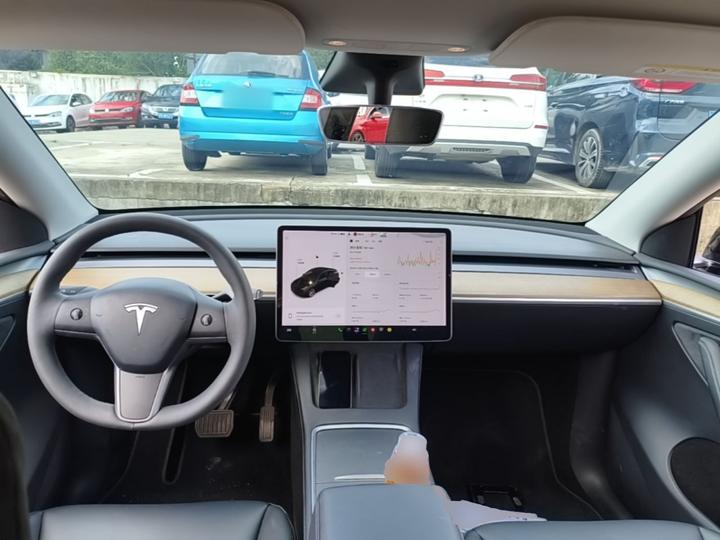 Model Y 2021 Long Range AWD photo 5