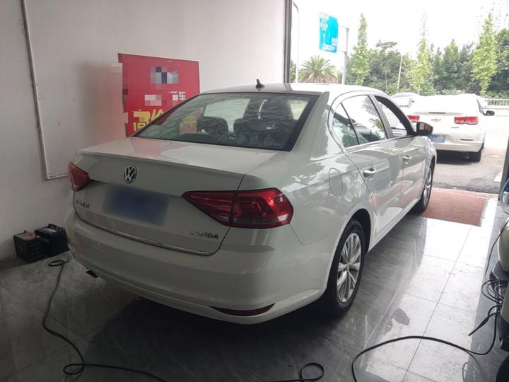Lavida 2017 1.6L AT Comfort photo 4
