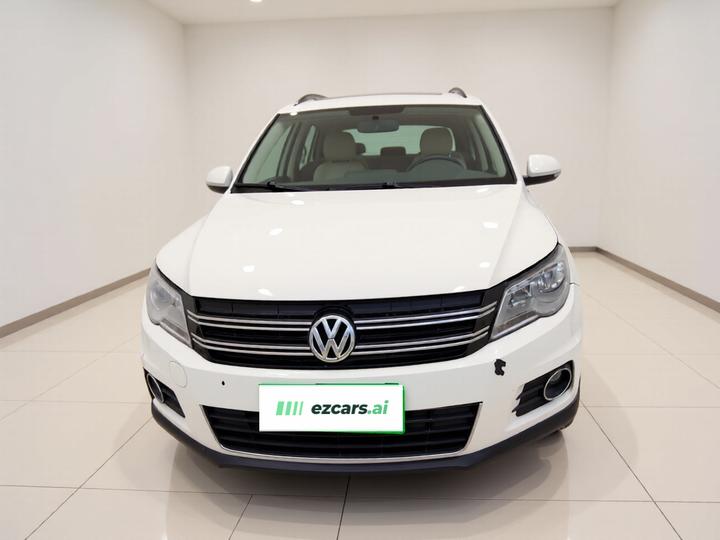 Tiguan 2012 1.8TSI AT AWD photo 2