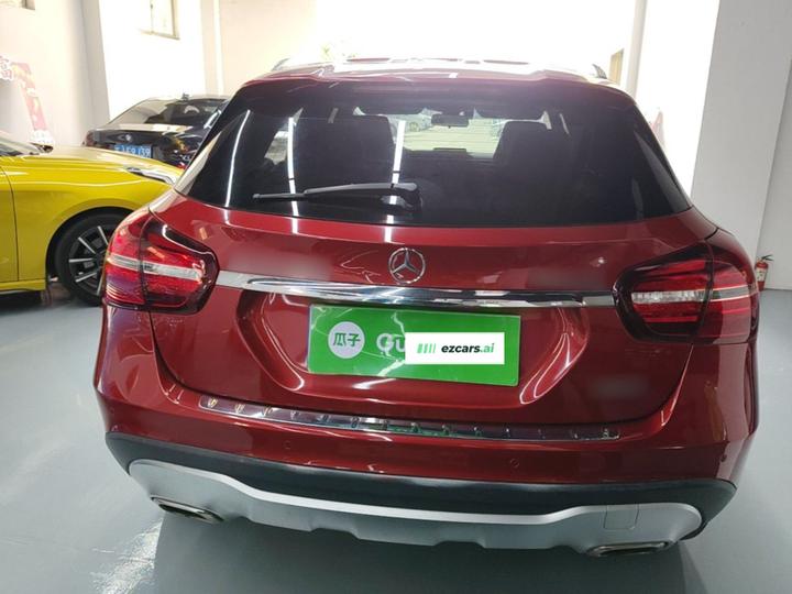 GLA 2017 GLA 220 4MATIC Fashion photo 3