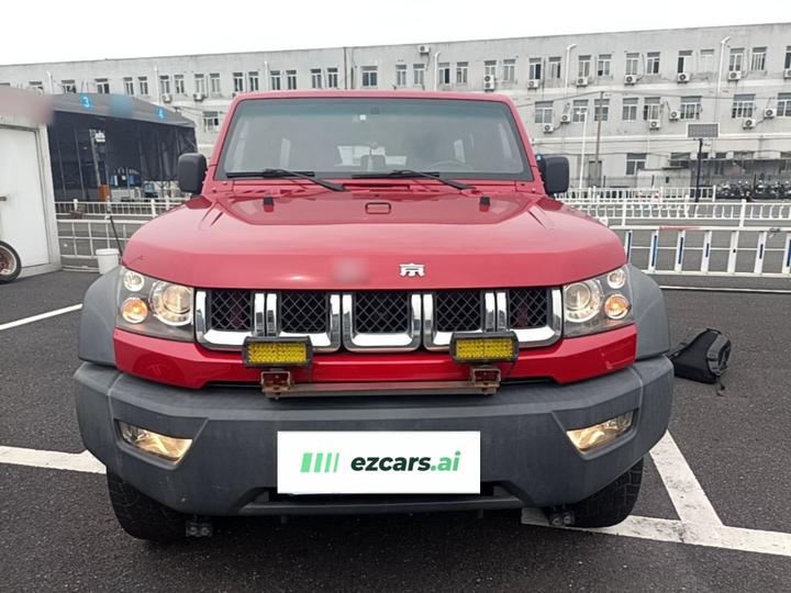 BJ40 2016 40L 2.0T MT AWD Premium photo 2
