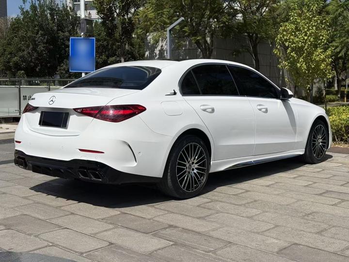 C-Class 2023 C 260 L Sport photo 6