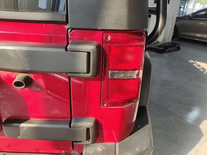 BJ40 2016 40L 2.3T AT RWD Luxury photo 7