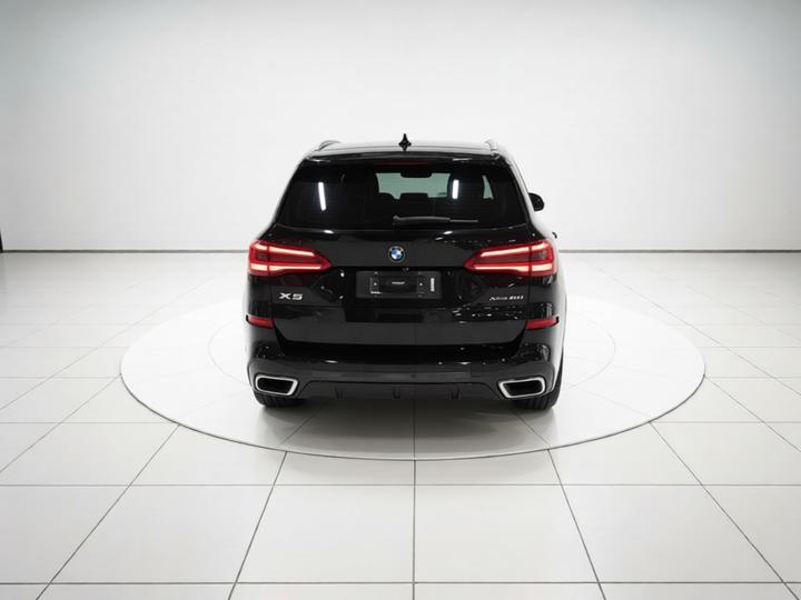 X5 Imported 2019 xDrive40i M Sport Package photo 3