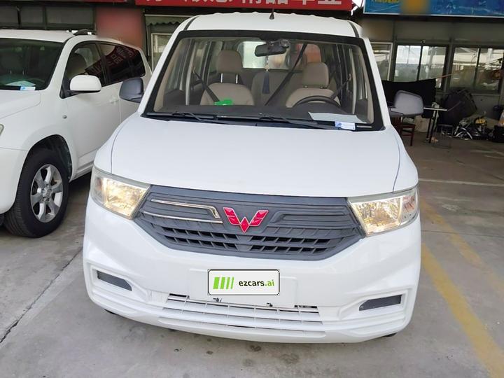 Wuling Hongguang V 2021 1.5L LAR photo 2