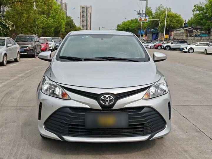 Vios 2017 1.5L CVT photo 2