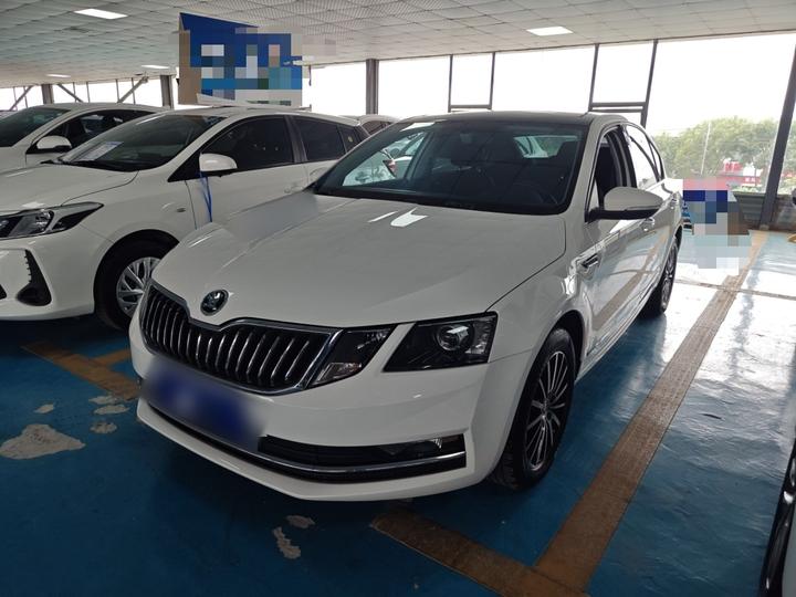 Octavia 2018 TSI230 DSG Luxury photo 2