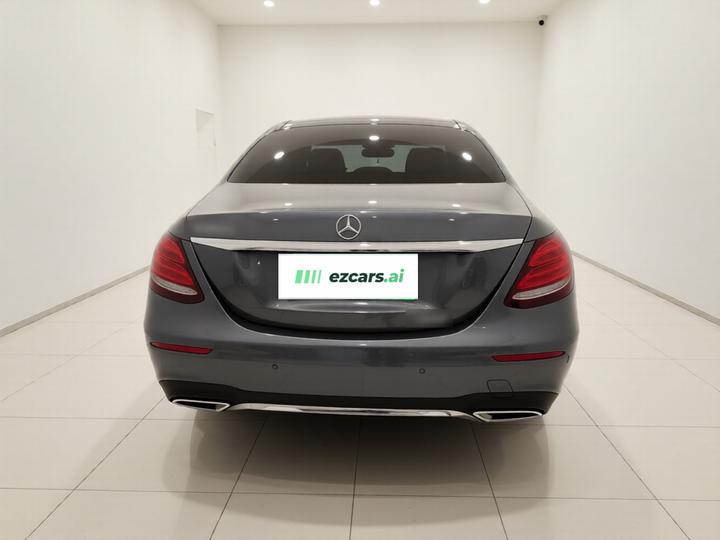 E-Class 2019 E 260 L Sport photo 5