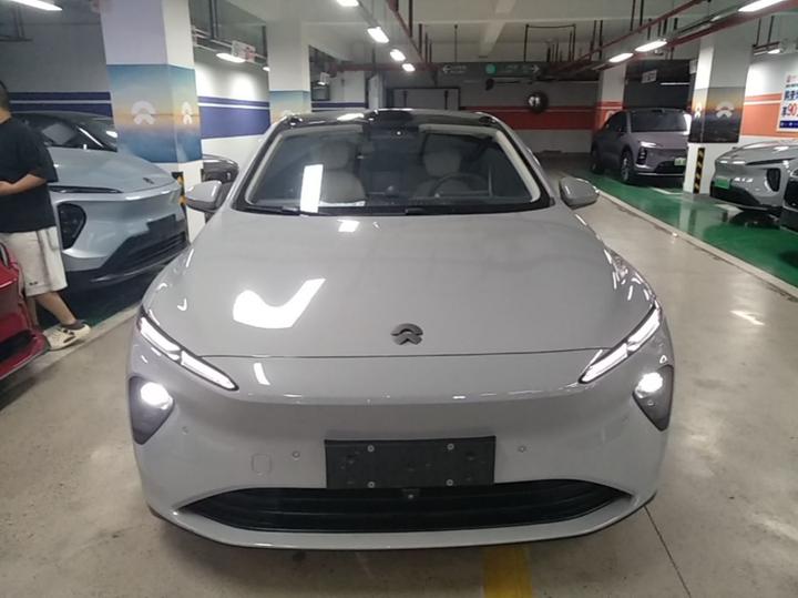 ET7 2022 75kWh photo 2