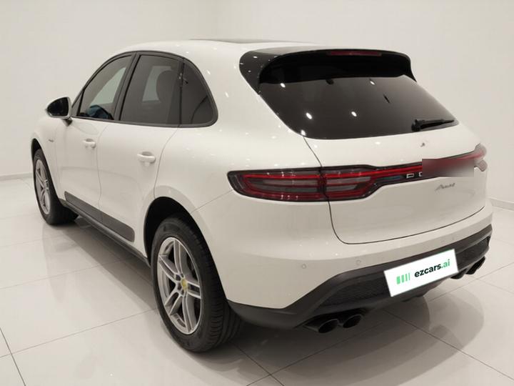 2023 Macan 2.0T photo 4