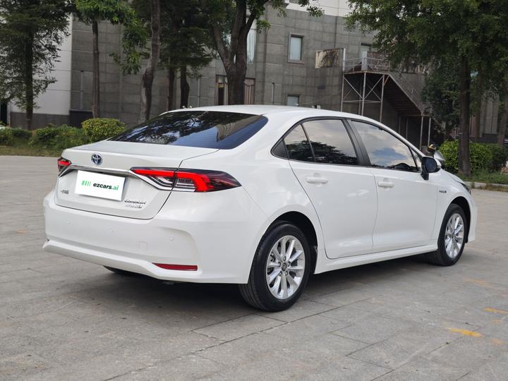 Corolla 2021 Hybrid 1.8L E-CVT Elite photo 4