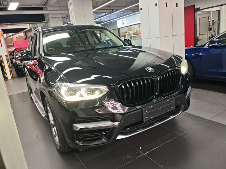 X3 2020 xDrive28i Luxury photo 3