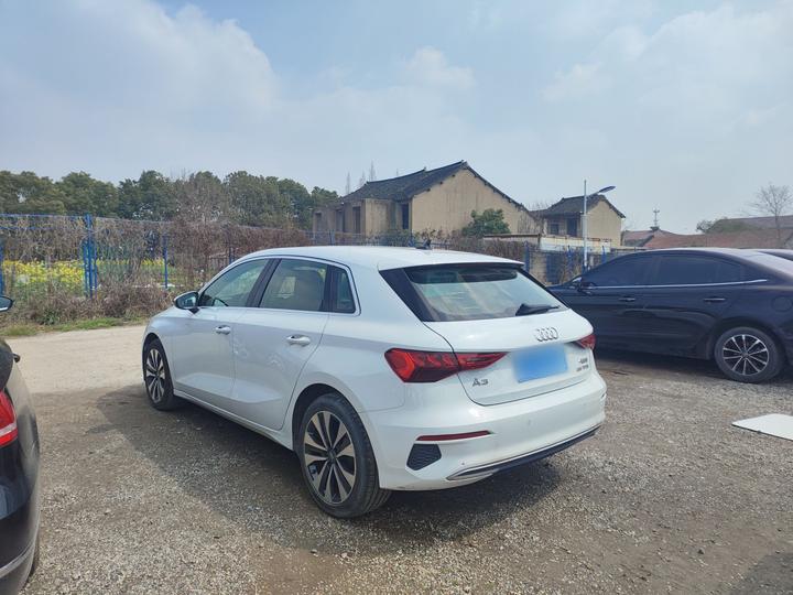 A3 2021 Sportback 35 TFSI Progressive photo 4