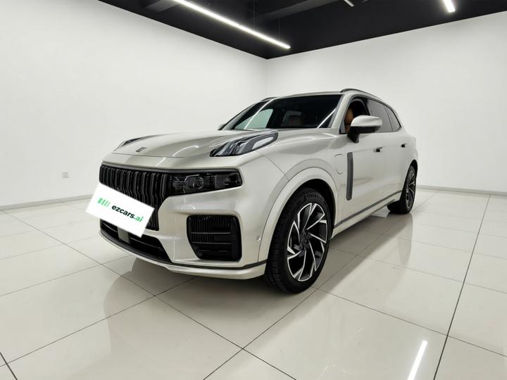 09 EM-P 2021 2.0T PHEV Halo 6-Seater