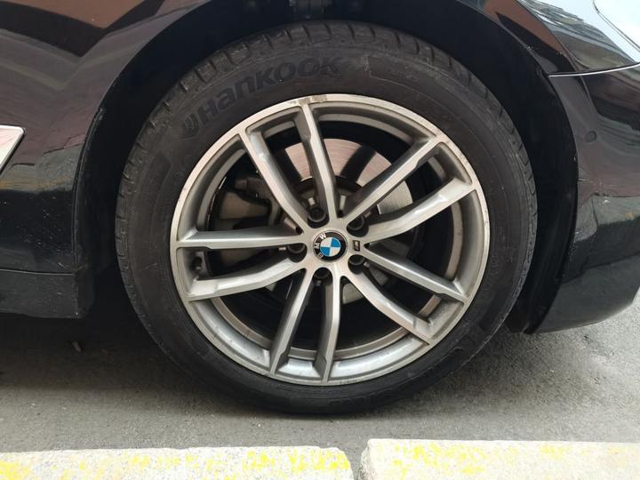 5 Series 2018 525Li M Sport Package photo 8