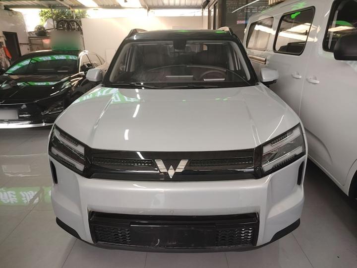 560 EV 2026 EV 500km Luxury photo 2