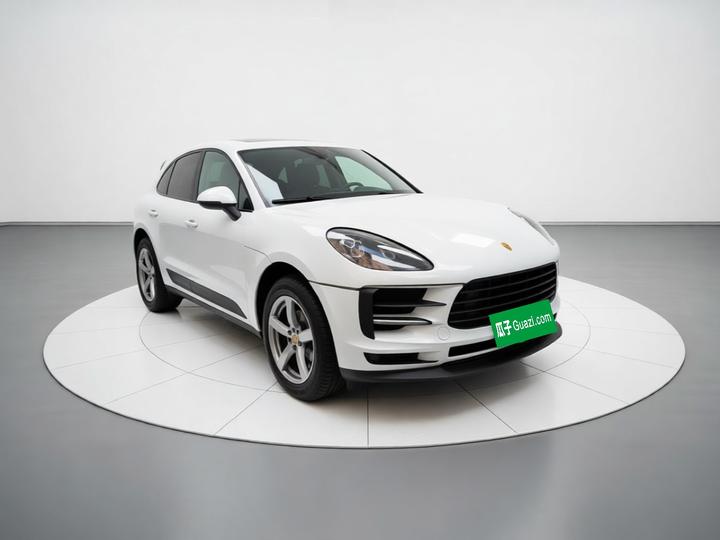 2018 Macan 2.0T photo 3