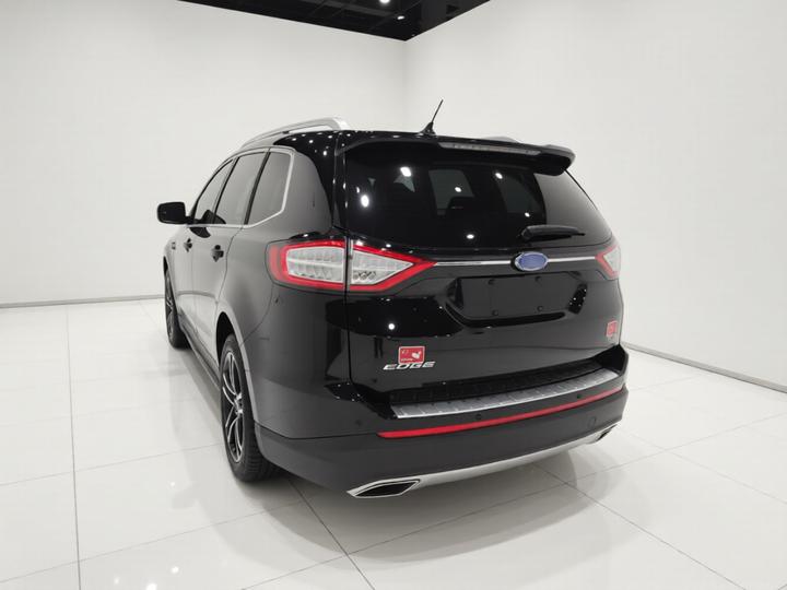 Edge 2018 EcoBoost 245 RWD 7-Seater China V photo 4