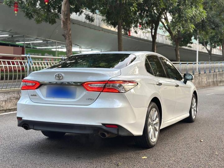 Camry 2018 2.0G Luxury photo 6