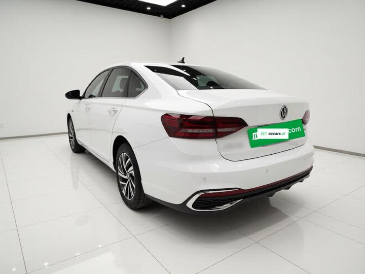Lavida 2024 1.5L AT photo 4