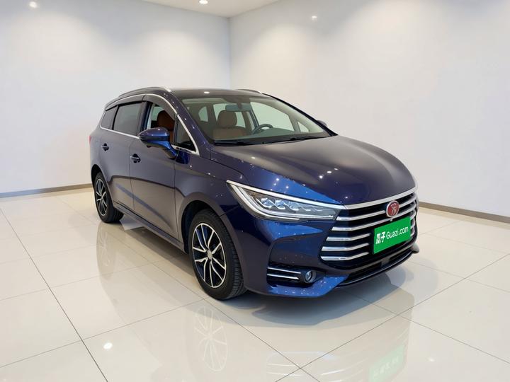 Song MAX 2018 1.5T AT Connected Exclusive 6-Seater photo 3
