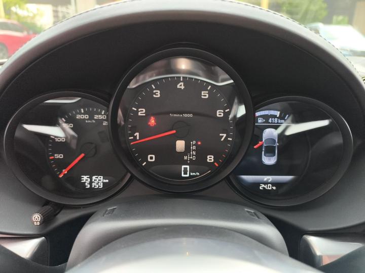 718 2020 Boxster 2.0T photo 4