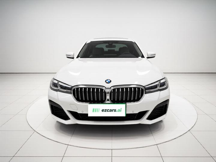 5 Series 2022 Facelift 525Li M Sport Package photo 2